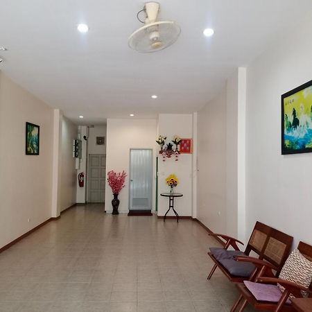 White House By Sorot ตึกขาวโดยโสรฬ Apartment Jomtien Beach Exterior photo