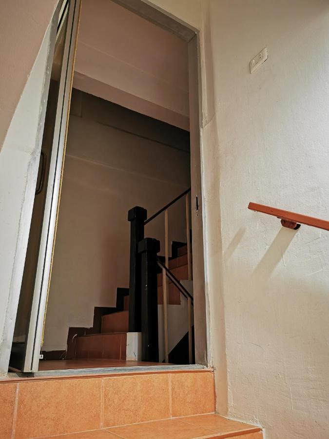 White House By Sorot ตึกขาวโดยโสรฬ Apartment Jomtien Beach Exterior photo
